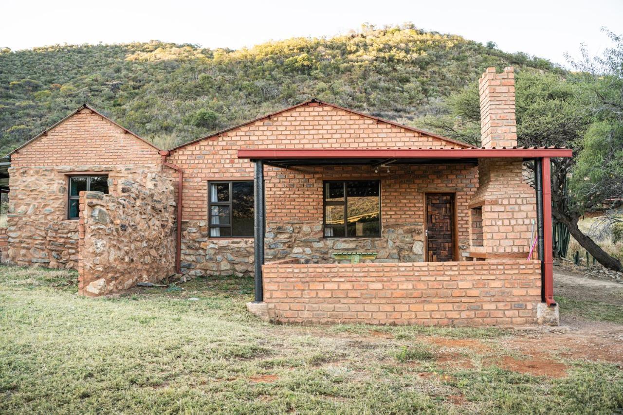 Otavi Vineyards Self-Catering & Camping Exteriér fotografie