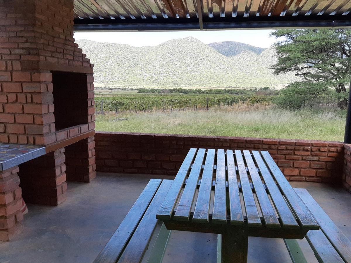 Otavi Vineyards Self-Catering & Camping Exteriér fotografie